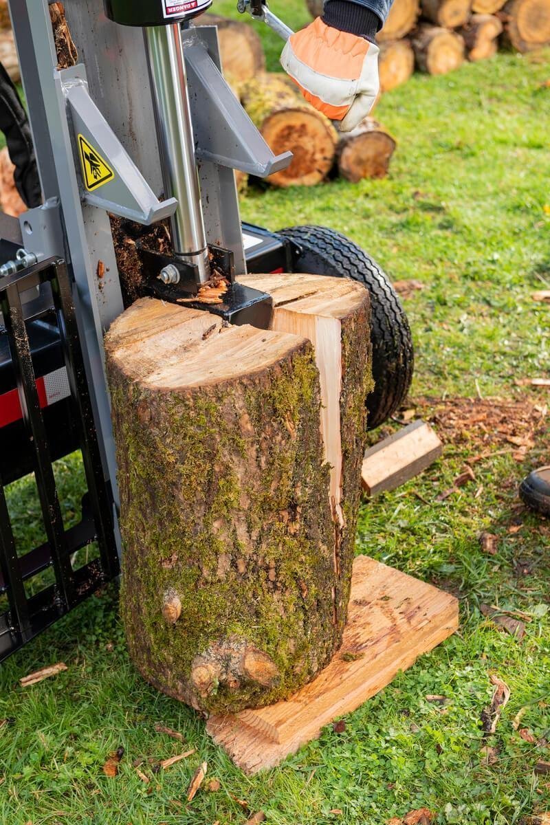 Oregon® 30-Ton 196cc Kohler SH265 Horizontal / Vertical Log Splitter (OR30TKO-1) - Image 5